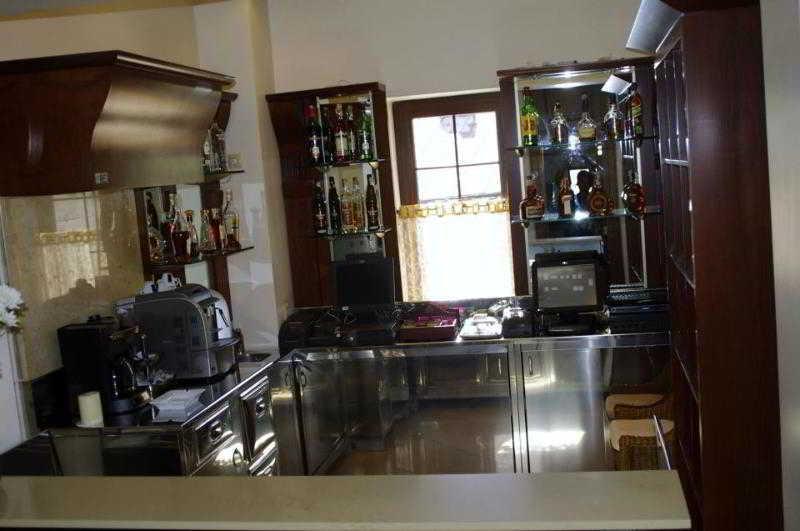 Hotel Angelo D'Oro โปลเยชต์ ภายนอก รูปภาพ