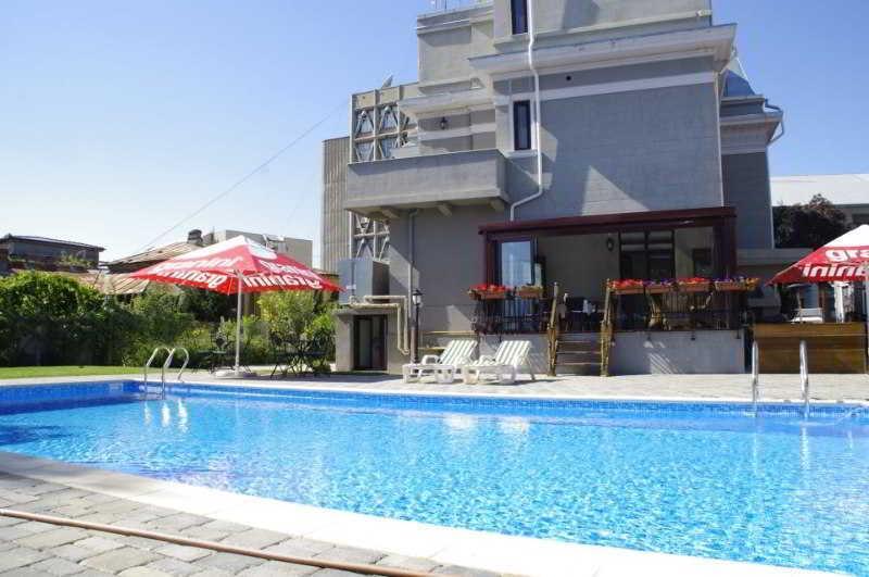 Hotel Angelo D'Oro โปลเยชต์ ภายนอก รูปภาพ
