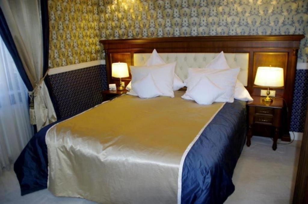 Hotel Angelo D'Oro โปลเยชต์ ภายนอก รูปภาพ