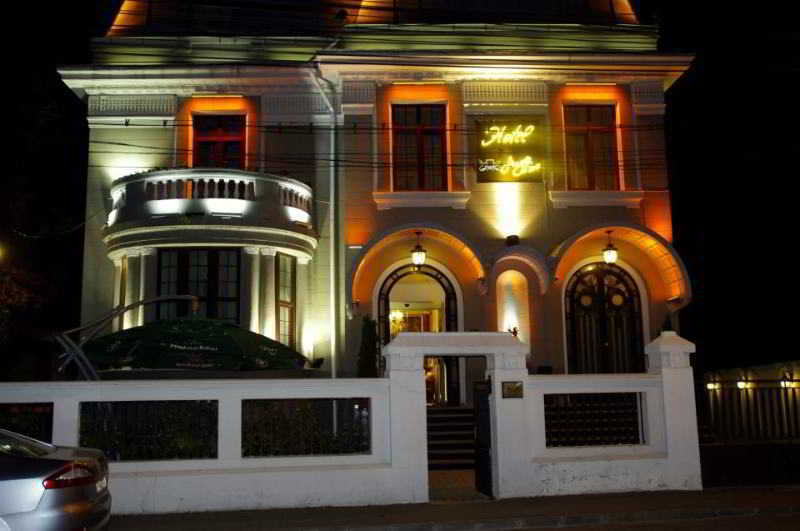 Hotel Angelo D'Oro โปลเยชต์ ภายนอก รูปภาพ